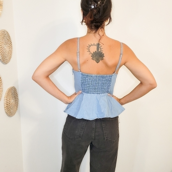 Forever21 Women's Y2K Denim cut out babydoll Ruffel tank Blue Small - Picture 2 of 5
